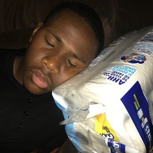 Meet your Posher, Lynwood